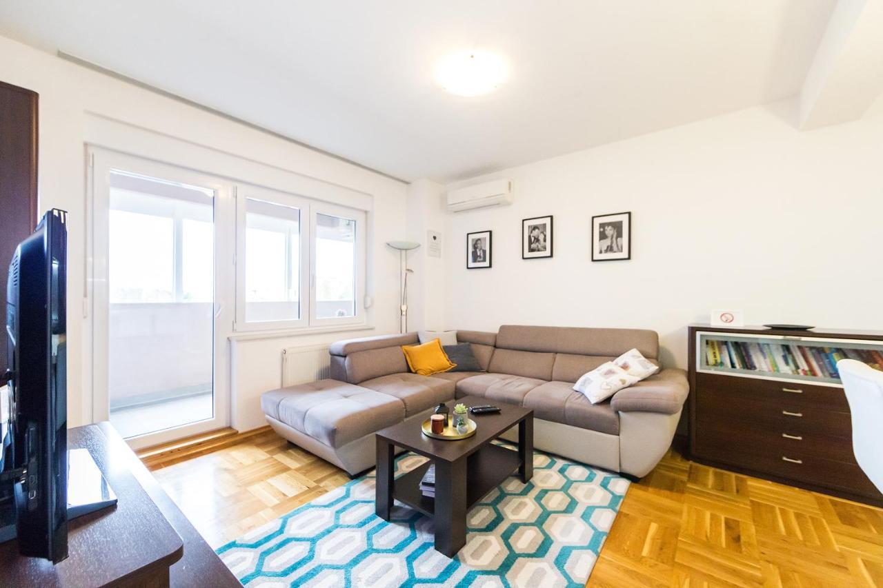 Ferienwohnung Oscar Osijek Exterior foto